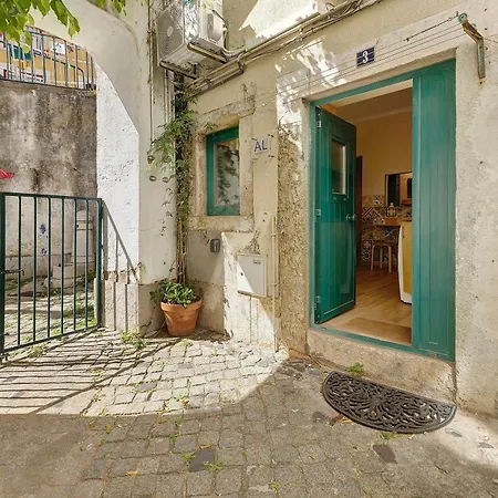 Tiny Gem In Alfama Apartment Lisbon
